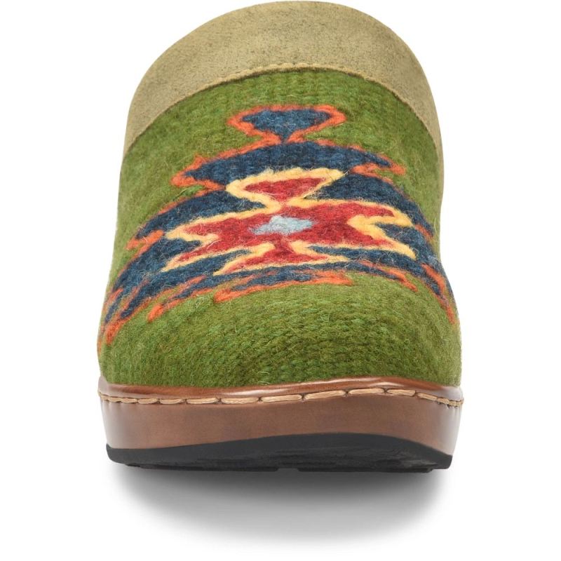 Born Women's Bandy Blanket Clogs - Green Blanket Combo (Green)