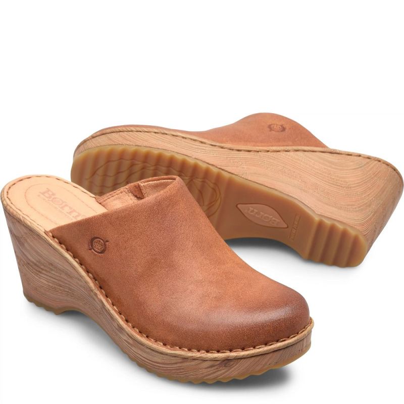 Born Women's Natalie Clogs - Tan Camel Distressed (Brown)