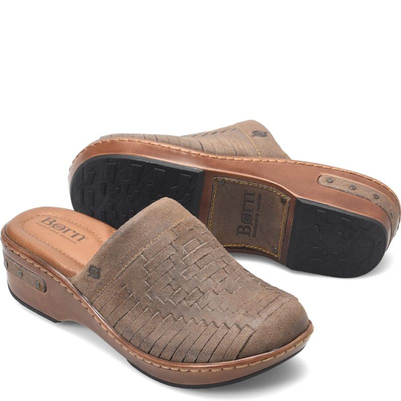 Born Women's Yucatan Distressed Clogs - Wet Weather (Grey)