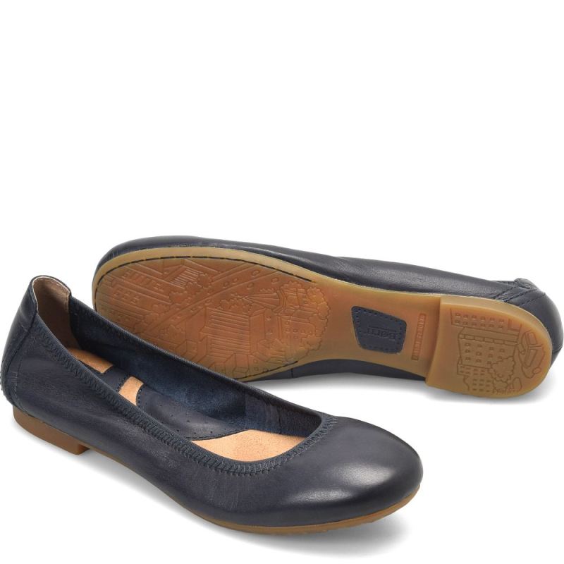 Born Women's Julianne Flats - Navy (Blue)