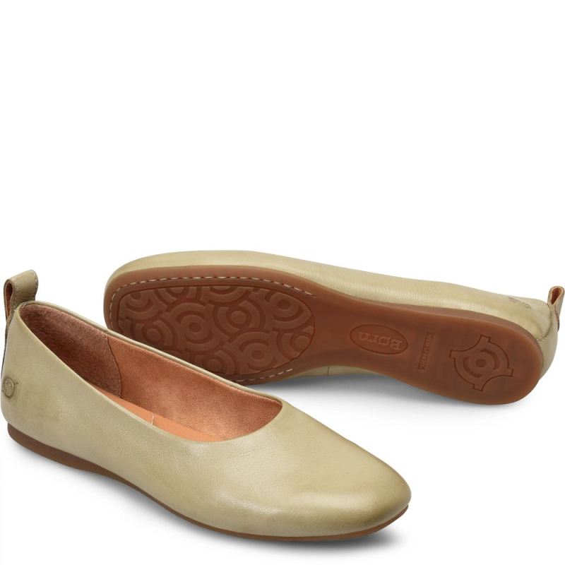 Born Women's Beca Flats - Wild Light Green (Green)