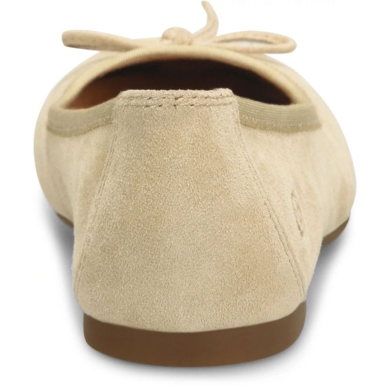 Born Women's Brin Flats - Naturale Suede (Tan)