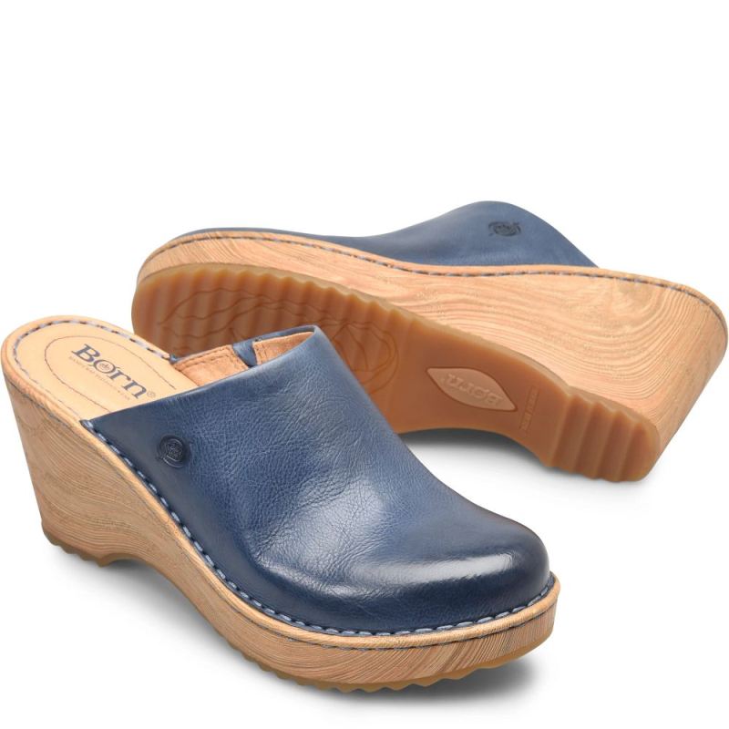 Born Women's Natalie Clogs - Navy (Blue)