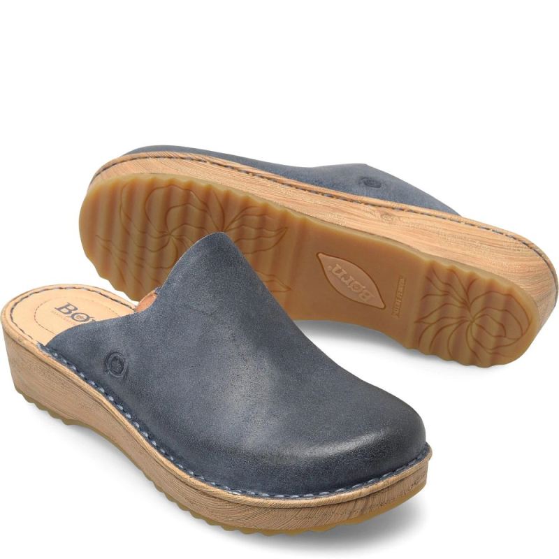 Born Women's Andy Clogs - Light Jeans Distressed (Blue)