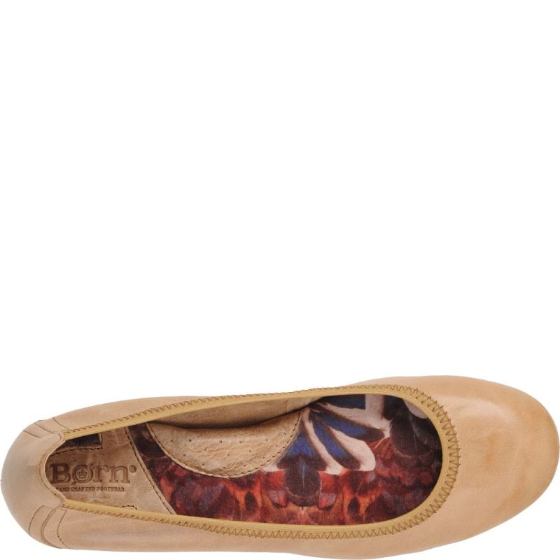 Born Women's Julianne Flats - Noche Tan (Tan)