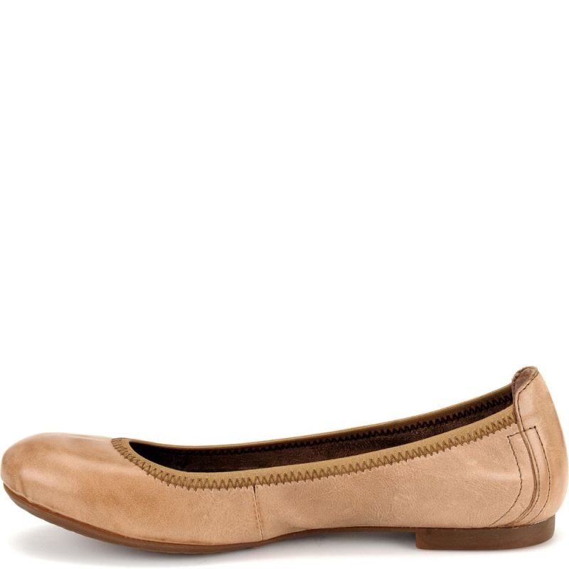 Born Women's Julianne Flats - Noche Tan (Tan)